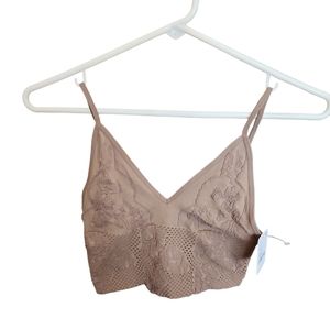 NWT Intimately Free People v neck seamless bra in color sand
